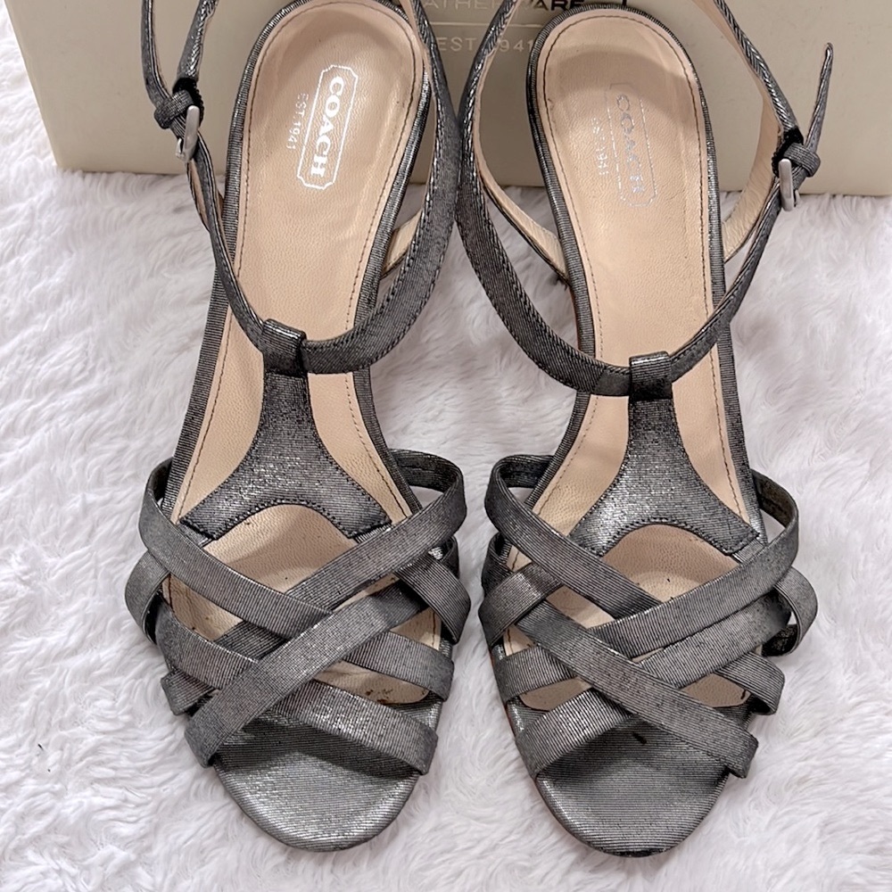 Coach size 8 1/2 metallic leather sandals